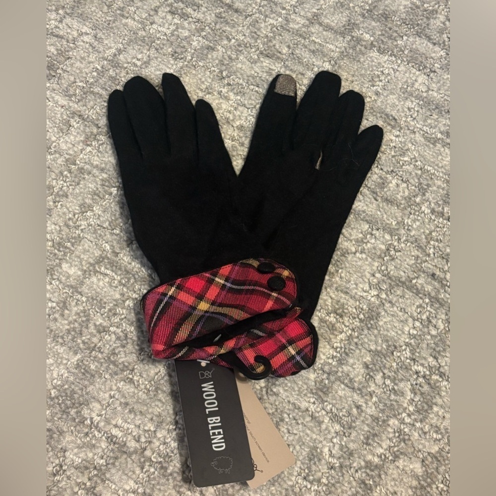 NWT D&Y Wool Blend Tartan Plaid Gloves with Magic Touch Technology